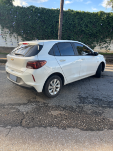 Chevrolet  Onix Hatch LT 1.0 foto 3