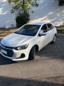 Chevrolet  Onix Hatch LT 1.0 foto 7