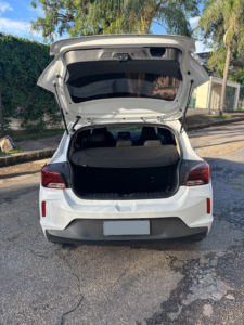 Chevrolet  Onix Hatch LT 1.0 foto 10