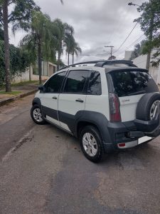 Fiat  Idea Adventure 1.8 16V foto 3