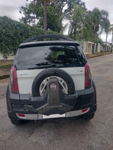 Fiat  Idea Adventure 1.8 16V foto 4