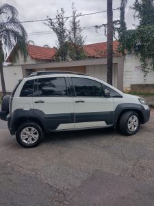 Fiat  Idea Adventure 1.8 16V foto 5