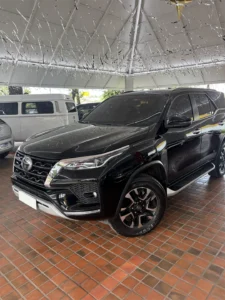 Toyota Hilux SW4 SRX 4X4 foto 2
