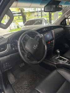 Toyota Hilux SW4 SRX 4X4 foto 9