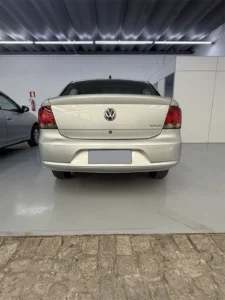 Volkswagen Voyage 1.0 foto 4
