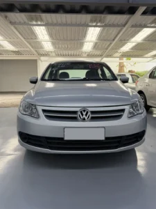 Volkswagen Voyage 1.0 foto 2